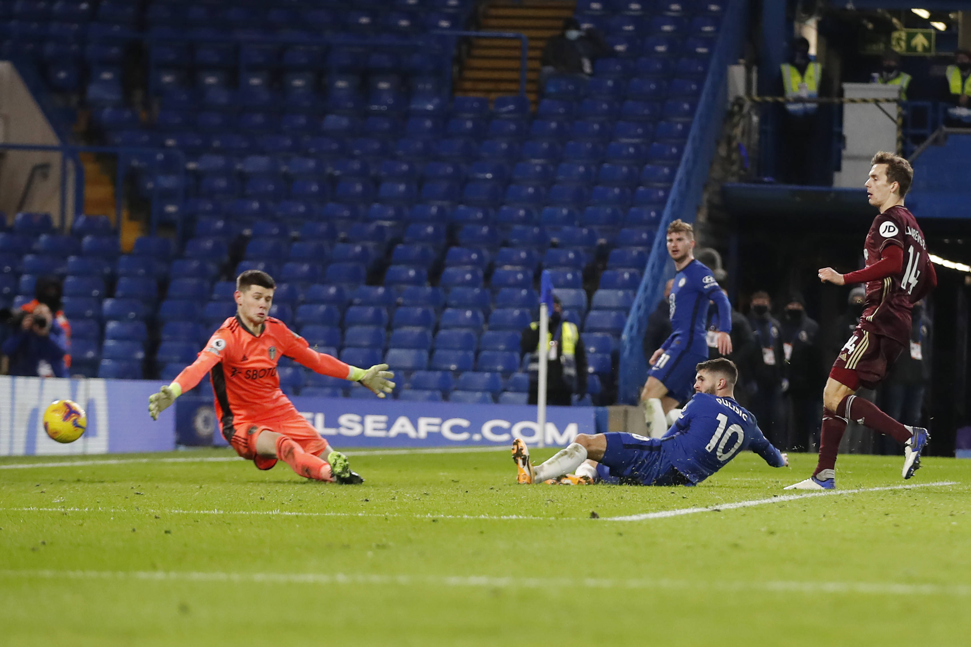 秀年轻球员 秀年轻球员